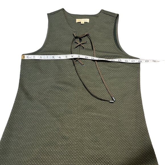 BLACK SWAN Dress Size M Green Leather Lace Up Peak A Boo Waffle Weave - Picture 11 of 13